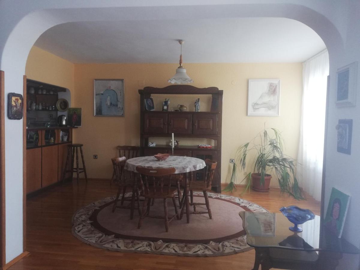Apartments Anita Поморие Екстериор снимка