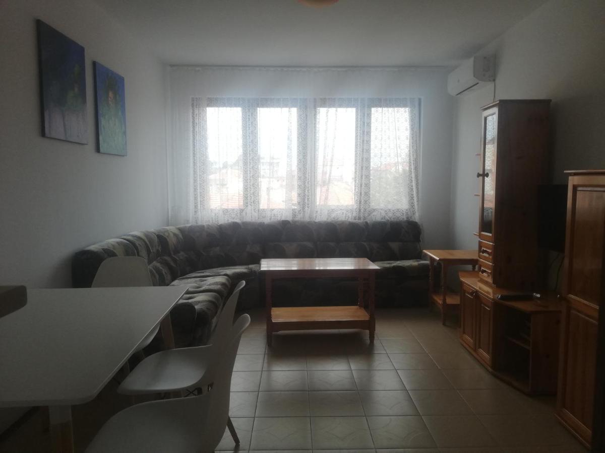 Apartments Anita Поморие Екстериор снимка